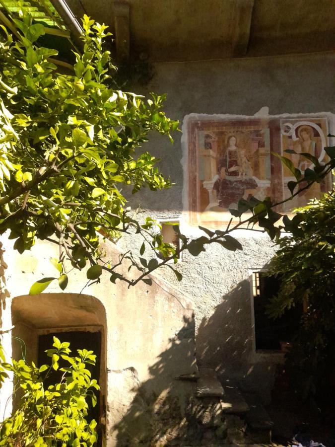 Castelveccana Nonna Anita Bed & Breakfast エクステリア 写真