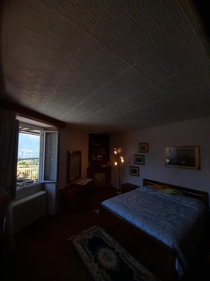 Castelveccana Nonna Anita Bed & Breakfast エクステリア 写真