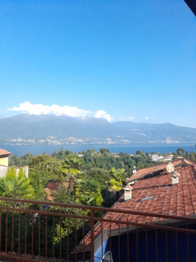 Castelveccana Nonna Anita Bed & Breakfast エクステリア 写真