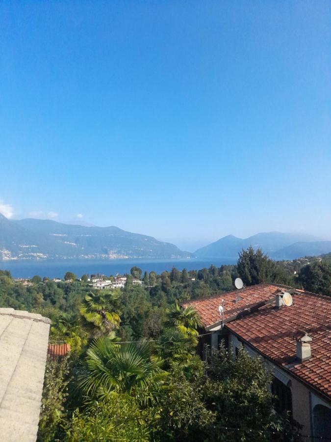 Castelveccana Nonna Anita Bed & Breakfast エクステリア 写真